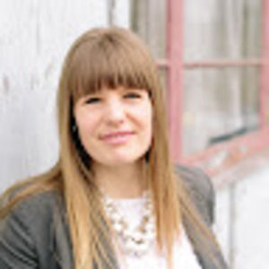 Meet your Posher, Dana